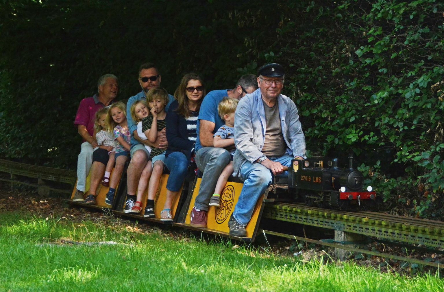 Eaton Park Miniature Railway - Norwich & District Society of Model ...